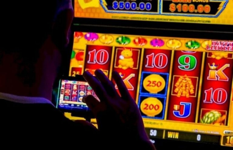 Perbandingan Antara Slot Online dan Permainan Judi Lainnya